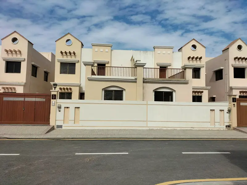 cuk1 200 Square Yard Classic Bungalow for Sale in Chapal Uptown, Karachi