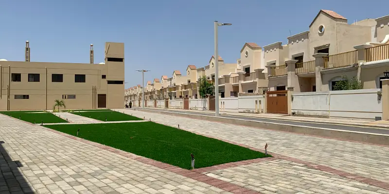 cuk8 200 Square Yard Classic Bungalow for Sale in Chapal Uptown, Karachi