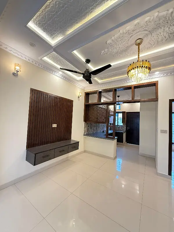 pvc2 5 Marla House for Sale in Prime Location – Crystal Block, Park View City Lahore