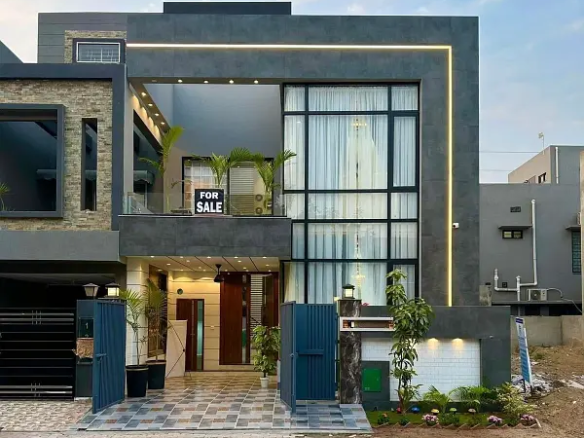 A Beautiful 5 Marla House for Sale in Shershah Block, Bahria Town Lahore