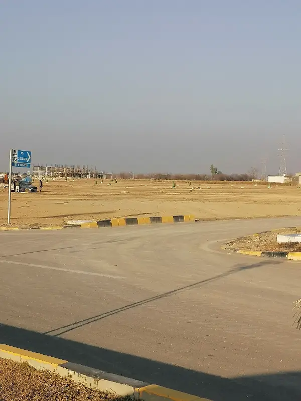 10 Marla Corner with Extra Land in Faisal Town Islamabad