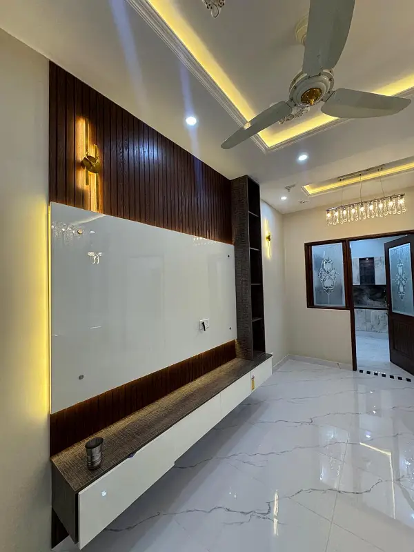 5 MARLA BRAND NEW HOUSE FOR SALE IN EDEN BOULEVARD COLLEGE ROAD LAHORE.