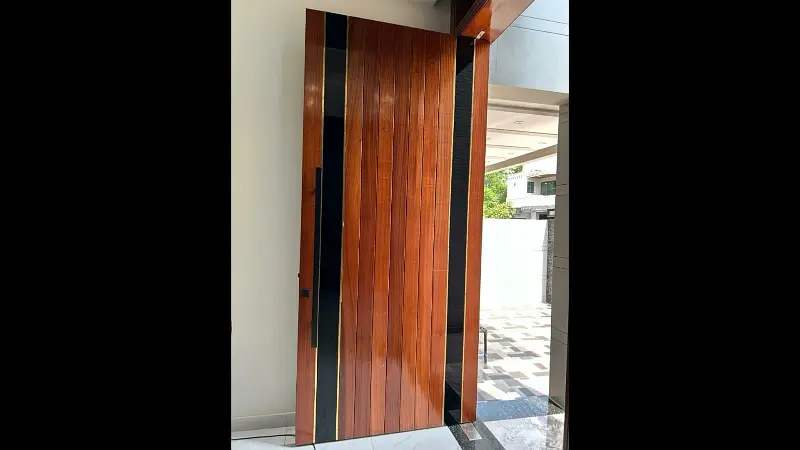 10 MARLA BRAND NEW DESIGNER HOUSE FOR SALE